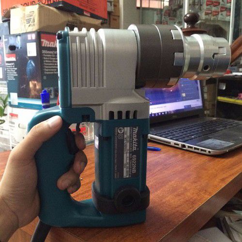 Máy siết cắt bulông Makita 6922NB