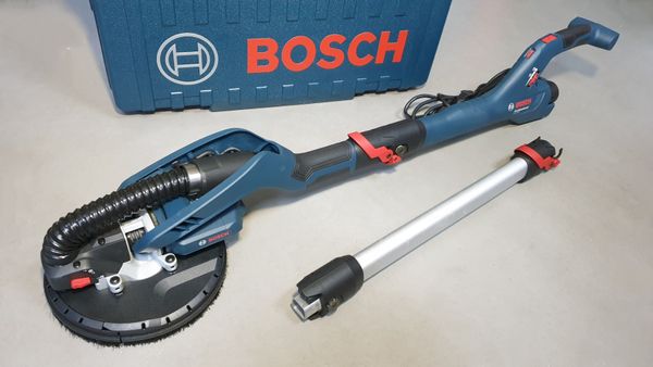 Máy chà nhám tường Bosch GTR 550