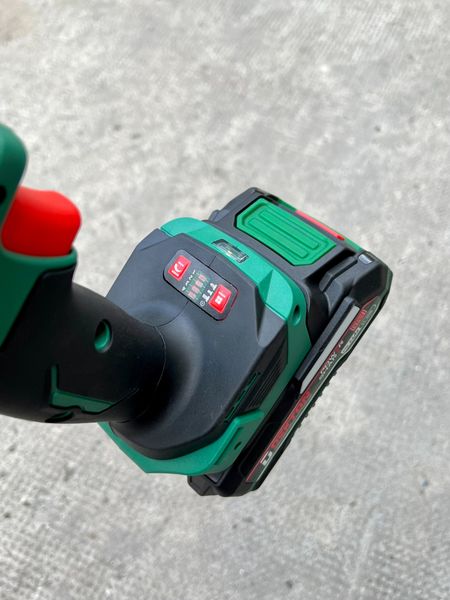 Máy siết bulong pin DEKTON M21-IW380 PLUS