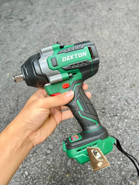 Thân Máy Siết Bulong Pin Dekton M21-IW850PRO (Chưa pin, sạc)