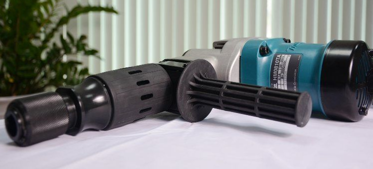 Máy đục bê tông mũi lục giác Makita HM0810TA – Khotieudung.vn
