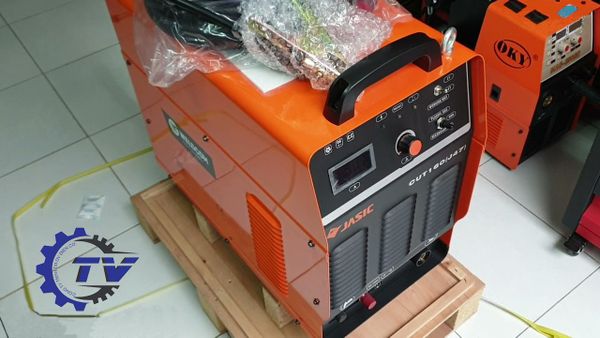 Máy cắt Plasma Jasic CUT 160 (J47)