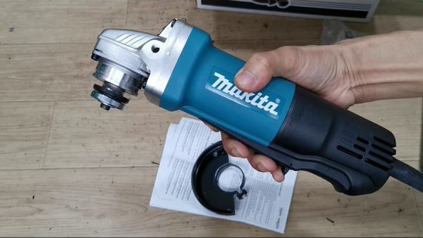 Máy mài góc Makita 9565PZ 125mm 1100W