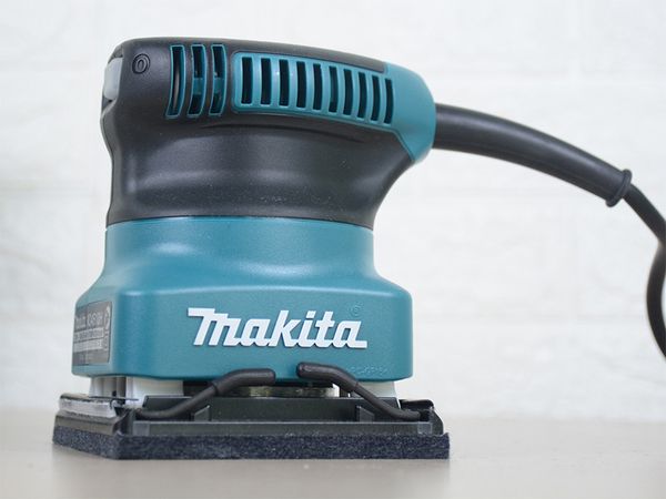 Máy chà nhám rung 170W Makita BO4510H