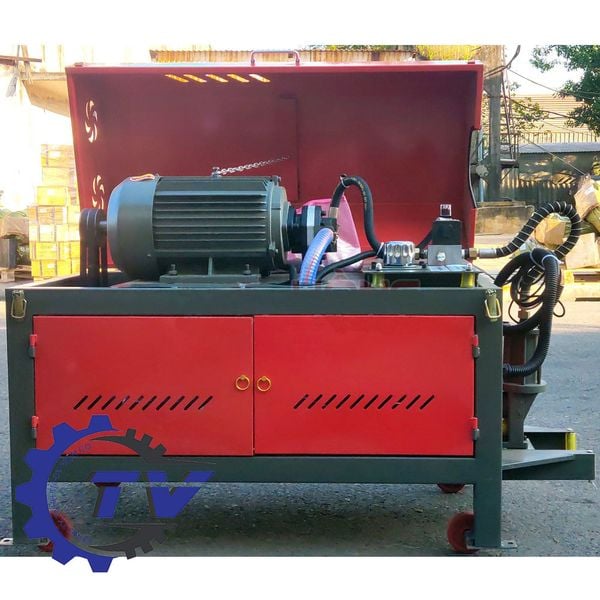 Máy duỗi cắt sắt tự động Đông Phong GT4-12 (7.5kw/380V)