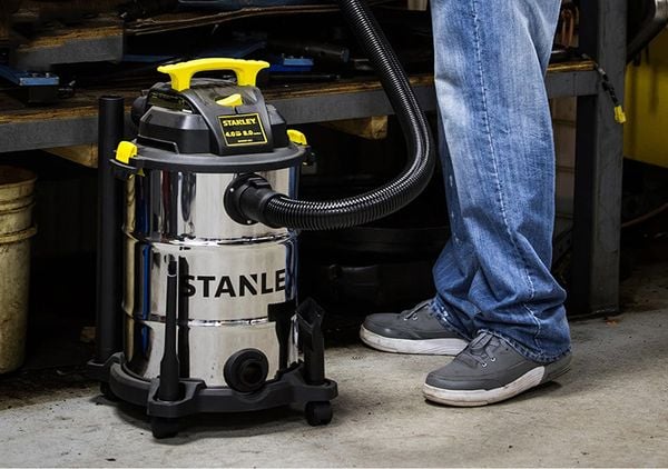 Máy hút bụi công nghiệp khô và ướt Stanley SL19117