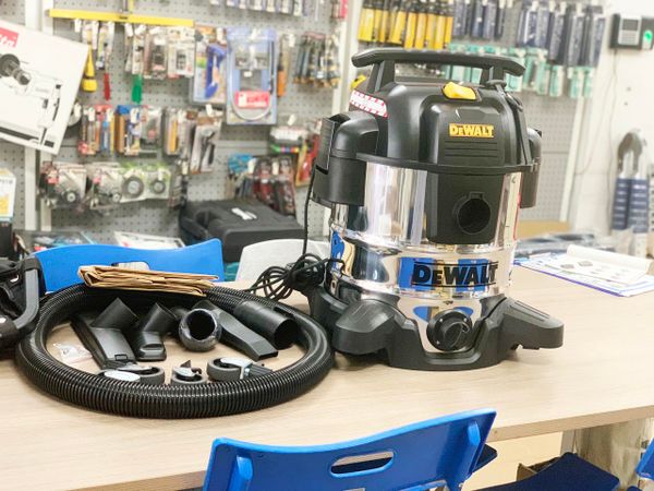 Máy hút bụi công nghiệp 3 chức năng 30L Dewalt DXV30S