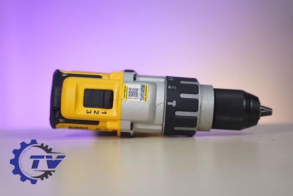Máy khoan pin động lực Dewalt DCD996P2