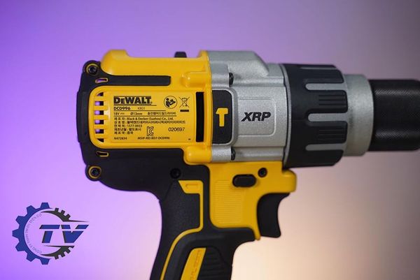 Máy khoan pin động lực Dewalt DCD996P2