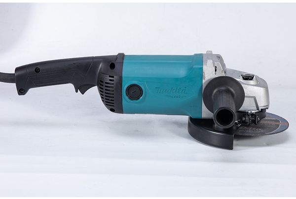 Máy mài góc MaKiTa M0920B