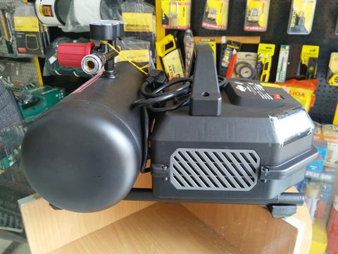 Máy nén khí Briggs & Stratton 0200682