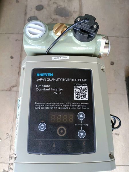 Bơm tăng áp biến tần Rheken WZB35-400I