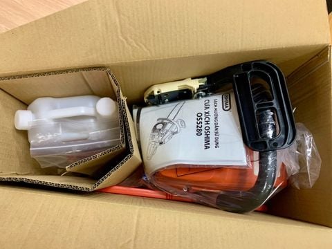 Máy cưa xích chạy xăng Oshima 5280