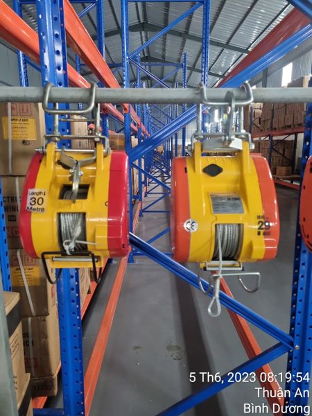 Máy Tời Than Móc Treo Tua Nhanh SK230 (230kg)