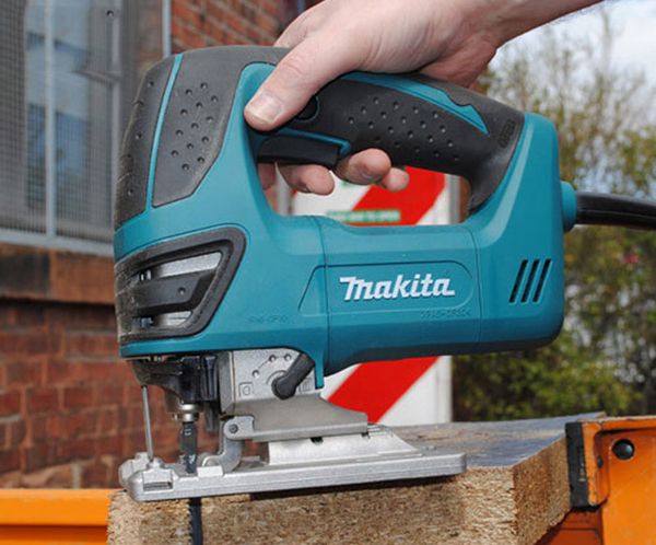 Máy cưa lọng Makita 4350CT