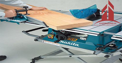 Máy cưa bàn Makita MLT100