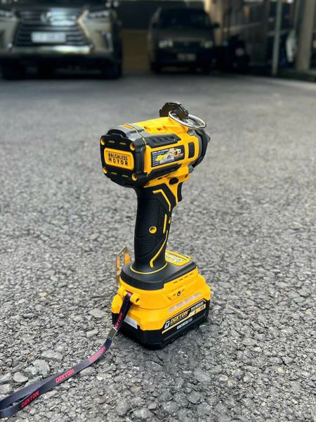 Máy Siết Bu Lông Pin Dekton M21-IW550Pro