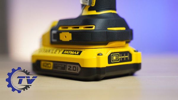 Máy Khoan Động Lực Dùng Pin Stanley SBD715D2K-B1