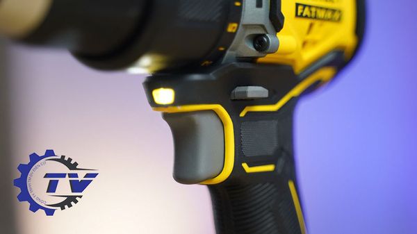 Máy Khoan Động Lực Dùng Pin Stanley SBD715D2K-B1