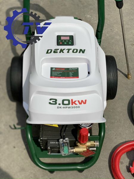 Máy Rửa Xe Công Nghiệp Dekton DK-HPW3000