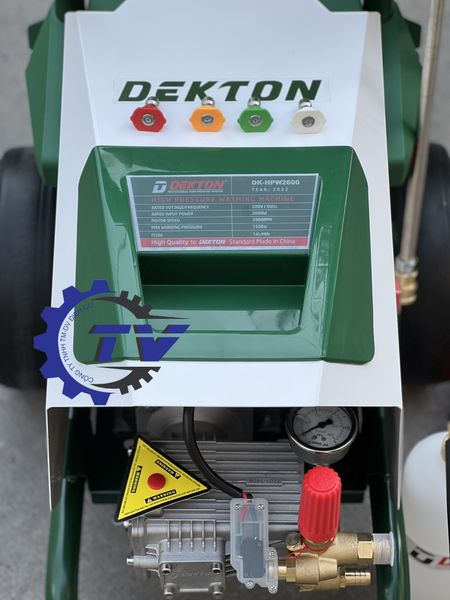 Máy xịt rửa công nghiệp Dekton DK-HPW2600