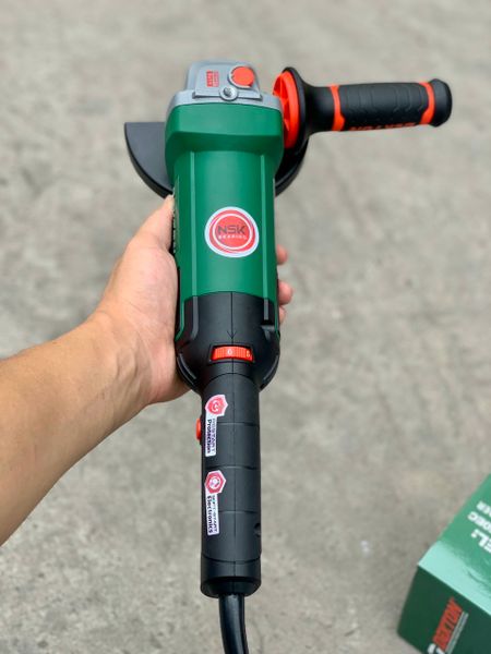 Máy mài tay dài chỉnh tốc Dekton DK-AG1350EC