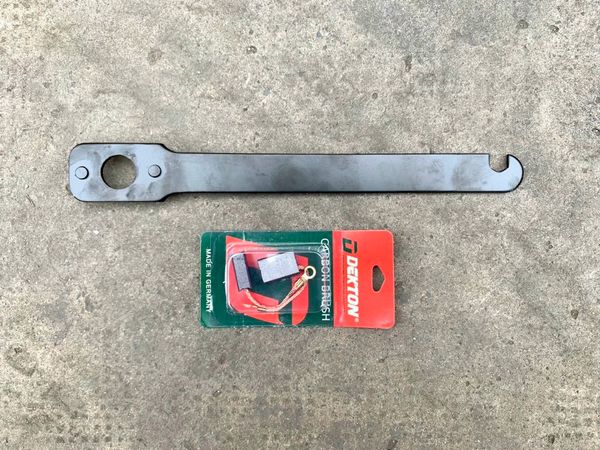 Máy mài tay dài 150mm DEKTON DK-AG1850