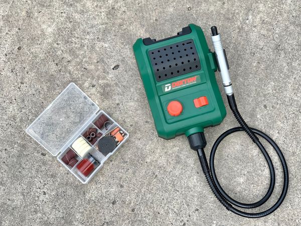 Máy mài khuôn dùng pin DEKTON D21- MMK01