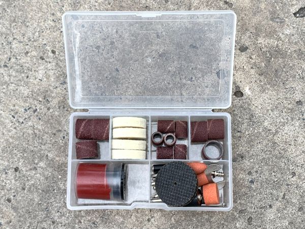 Máy mài khuôn dùng pin DEKTON D21- MMK01