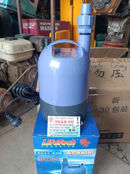 Máy bơm nước hồ cá dạng đứng Lifetech AP 8800