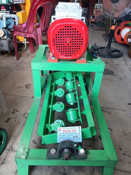 Máy Duỗi Sắt 1.5HP (Phi 6-8)