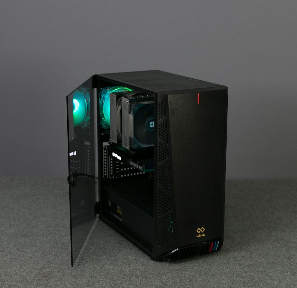 Case Infinity OKAMI E-ATX