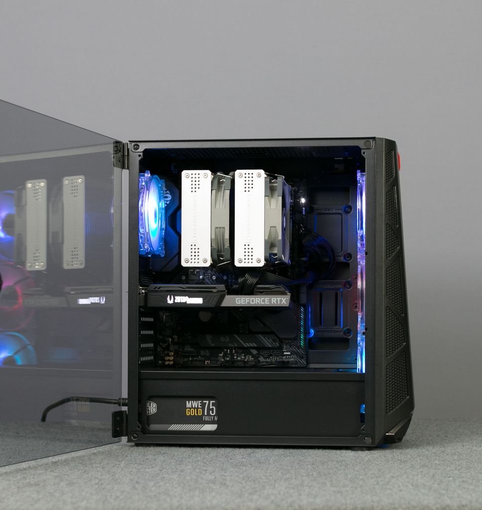 Case Infinity OKAMI E-ATX