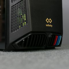 Case Infinity OKAMI E-ATX