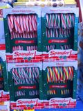 Kẹo gậy Candy Canes Spangler vị Peppermint hộp 12 cây Mỹ .