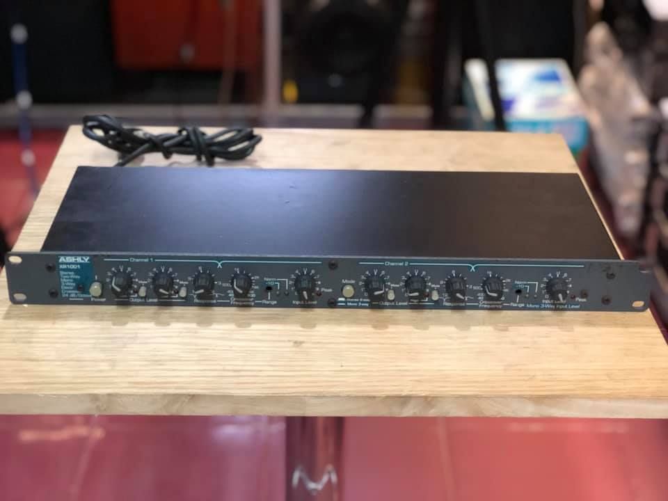 その他 ASHLY XR-1001 Crossover Ashly XR-1001 Crossover 2 Way