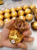 Kẹo Socola Ferrero Rocher Cone 350g  Hình Tháp 28 viên ý