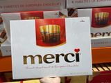 kẹo socola Merci hộp 675gr .