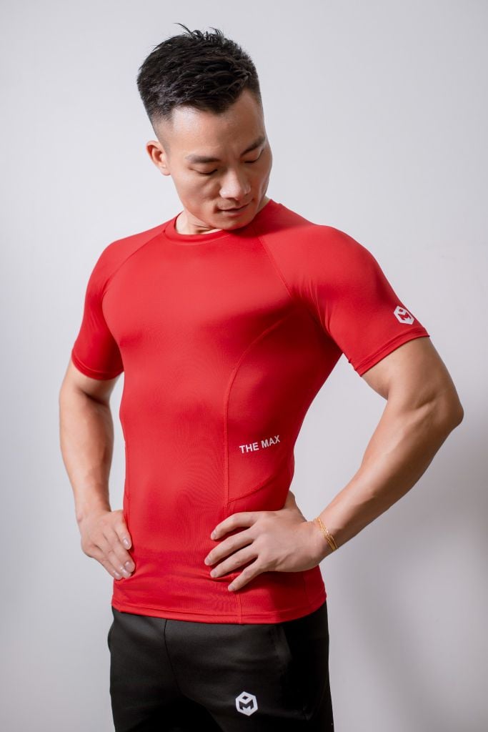 Áo cộc tay dải chỉ dáng Slimfit T5 ( logo ở eo )