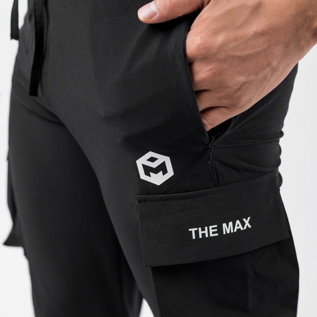 Quần jogger túi hộp vải si gió mềm The Max G10219