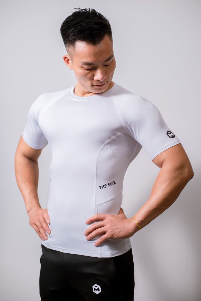 Áo cộc tay dải chỉ dáng Slimfit T5 ( logo ở eo )