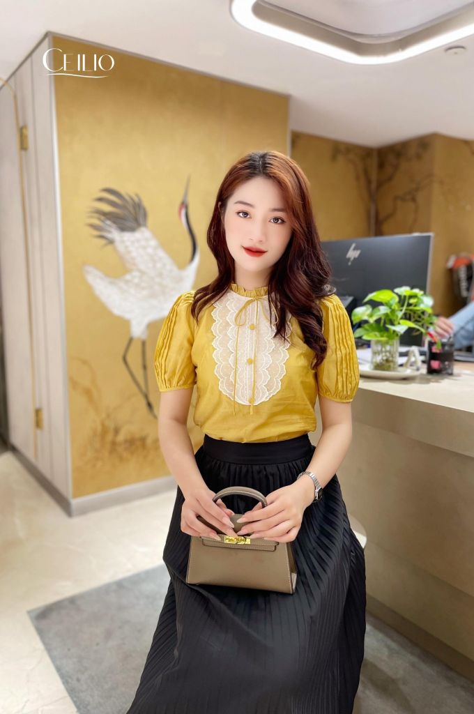 SM46 HF Somi ngực đáp ren cổ bèo dây nơ