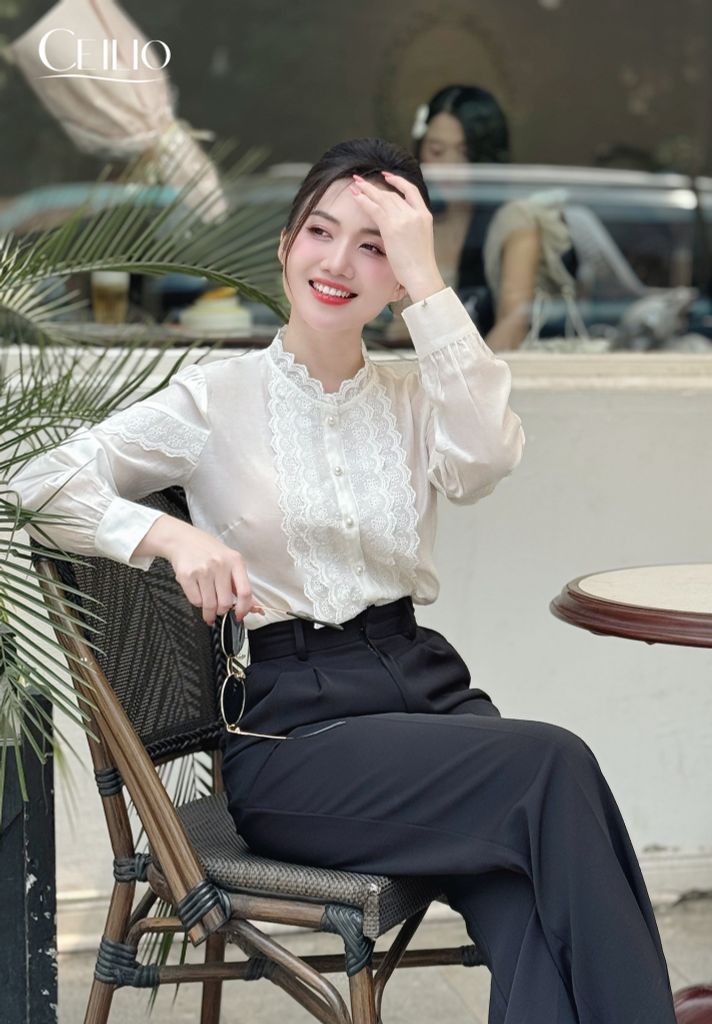 SM375 Somi Trắng Phối Ren Dọc