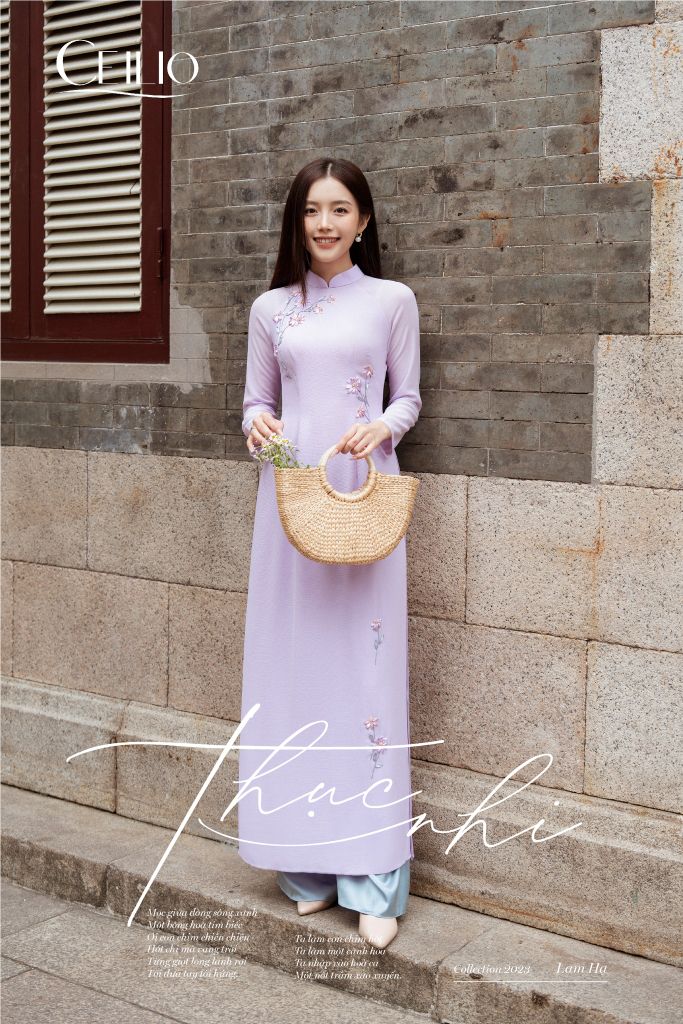 AD077 Áo Dài Thục Nhi