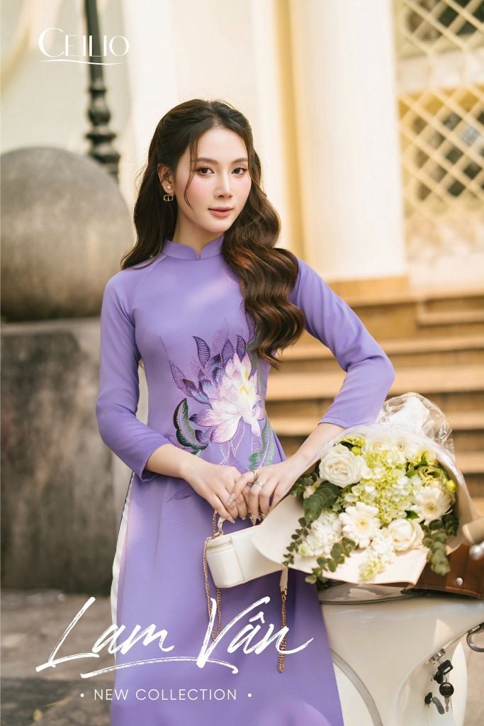 AD24 Áo Dài Lam Vân