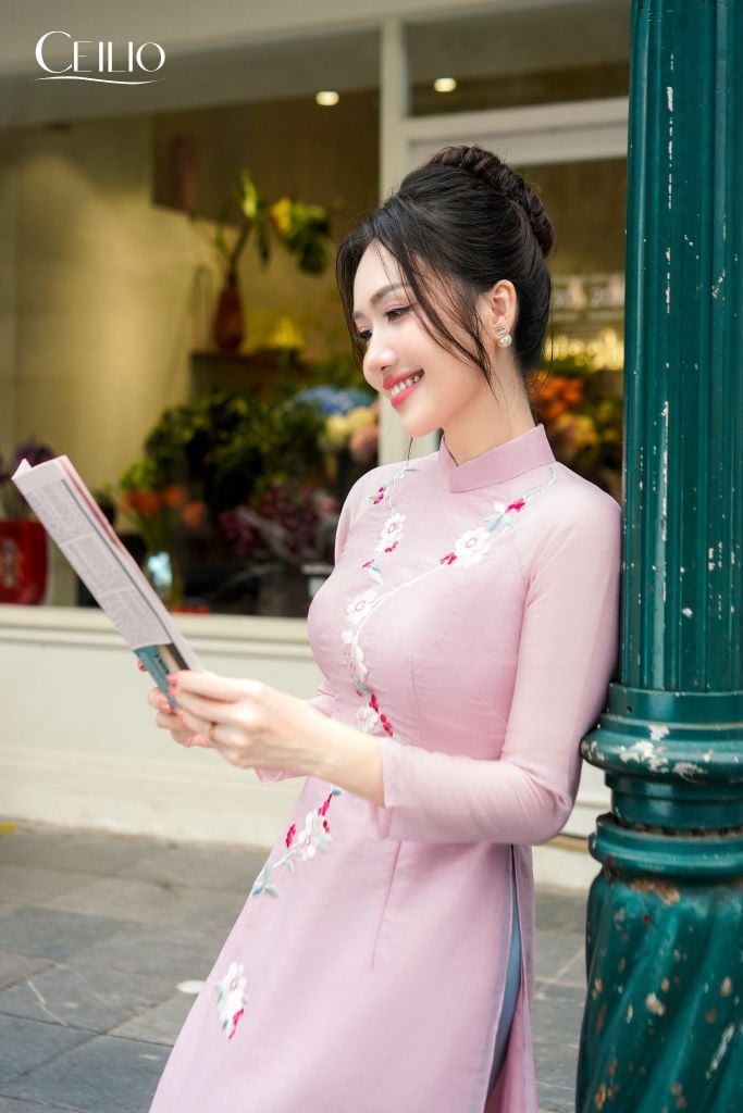 AD136 Áo Dài Thường Hi