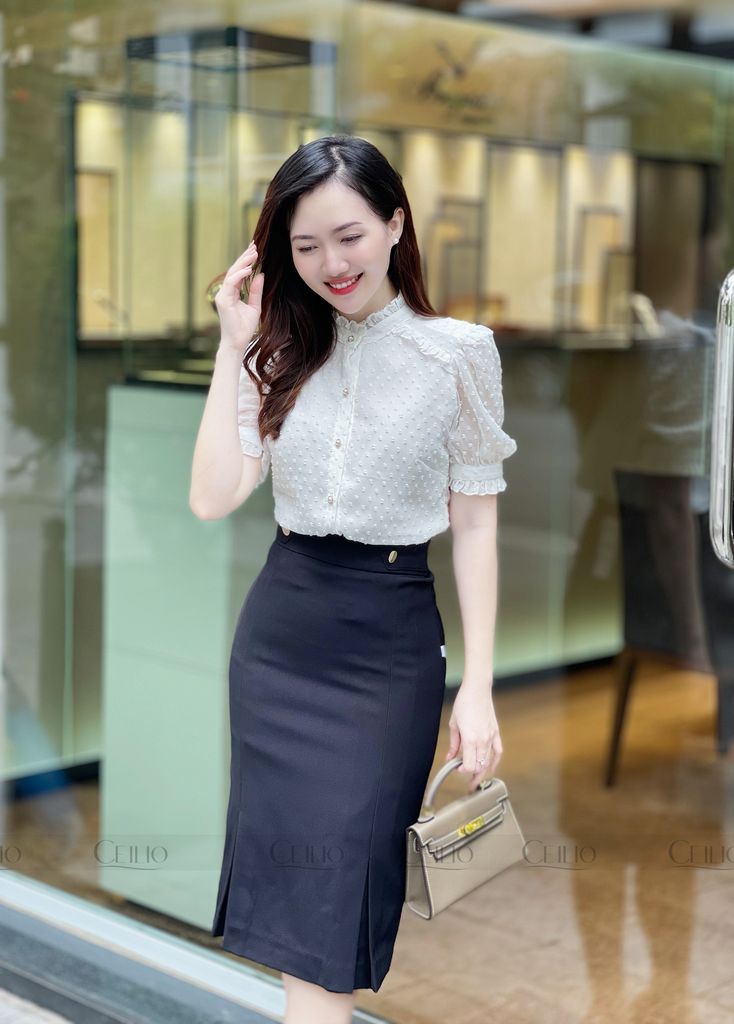 EH SM26 Somi chấm sờn bèo vai cổ