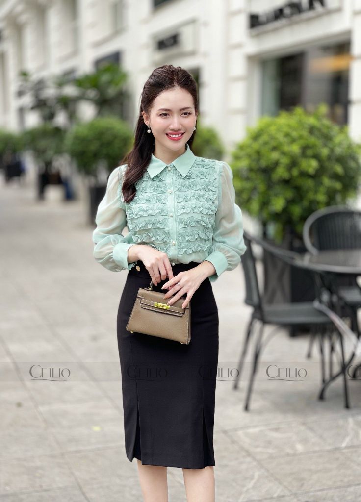 EH SM35 Somi cổ đức bèo ngực