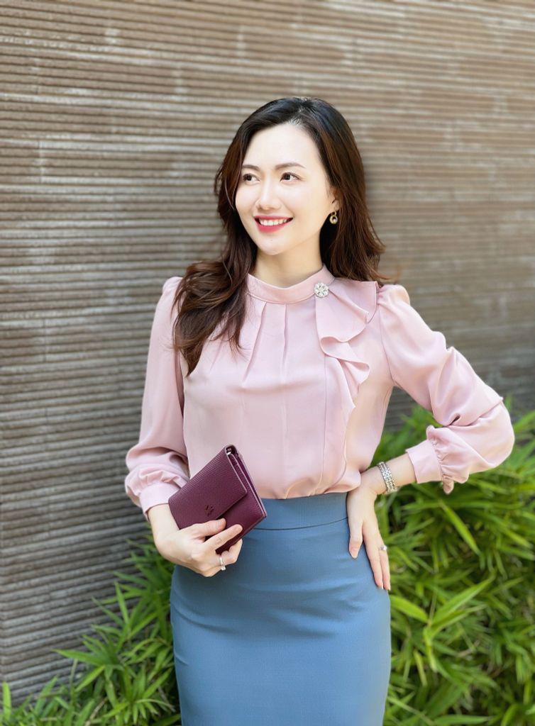 SM 203 SƠ MI CỔ TÀU BÈO XẾP LY DÀI TAY MÀU HỒNG