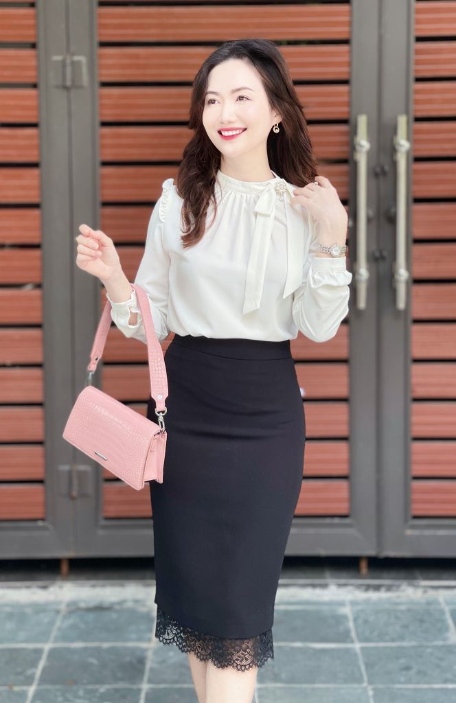 SM116 Somi CỔ TRÒN NHÚN BUỘC NƠ MÀU TRẮNG
